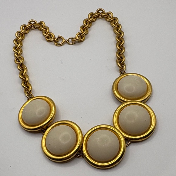 Vintage 80’s Gold and Cream Statement Necklace 22kt Brushed Goldtone - Picture 2 of 7